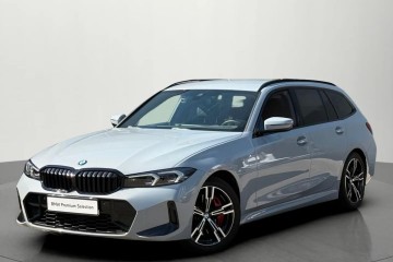 BMW 330i xDrive Touring